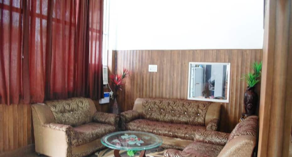 Hotel Golden Woods, Amritsar 4